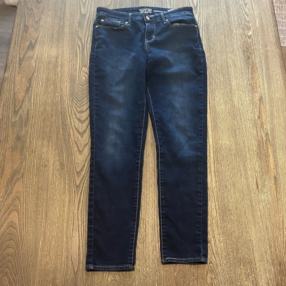 Signature By Levi Strauss Modern Skinny Jeans Pockets Denim Dark Wash Size 6M - Picture 1 of 12